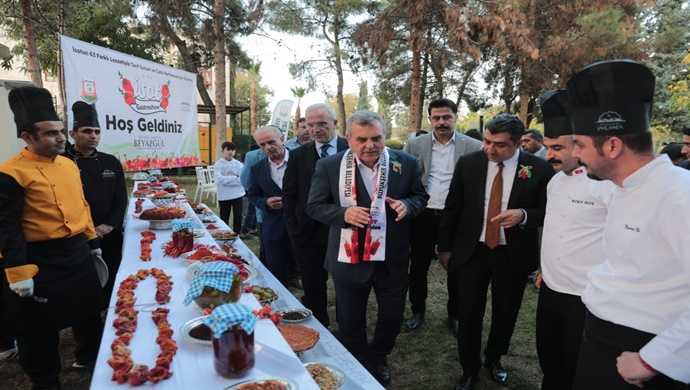BAŞKAN BEYAZGÜL, “ŞANLIURFA’NIN LEZZETLERİNİ HERKES TATMALI”