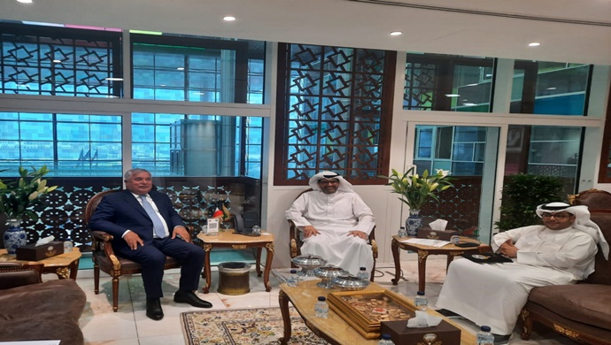 Meeting of the Ambassador of Tajikistan with the Minister of Commerce and Industry of Kuwait