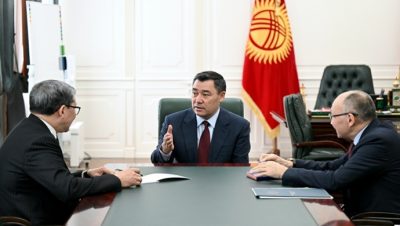 Президент Садыр Жапаров принял Посла Кыргызстана в Индии Аскара Бешимова