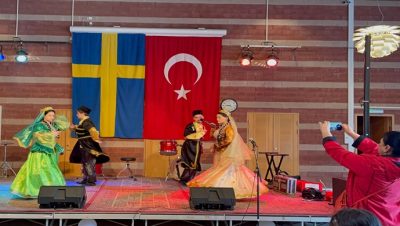 “Qarabağ” rəqs qrupu İsveçdə iki festivalda uğurla çıxış edib