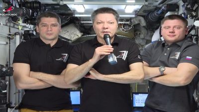 Roscosmos kozmonotları ISS’den “Zafer Diktesi” katılımcılarını selamladı
