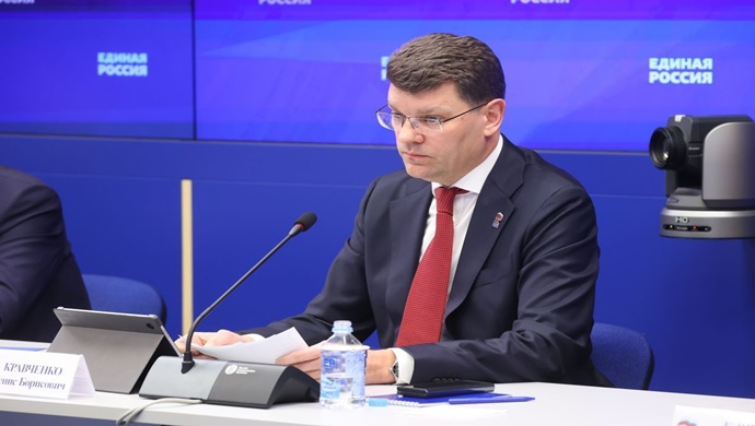 Birleşik Rusya, yaratıcı girişimcileri desteklemeyi amaçlayan bir yasa tasarısını Devlet Duma’sına sundu