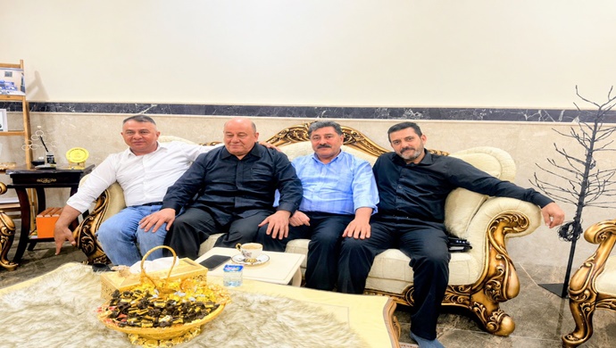 زيارة مجاملة من الرئيس بكير آياز إلى الجنرال يحيى يوسف مصطفى